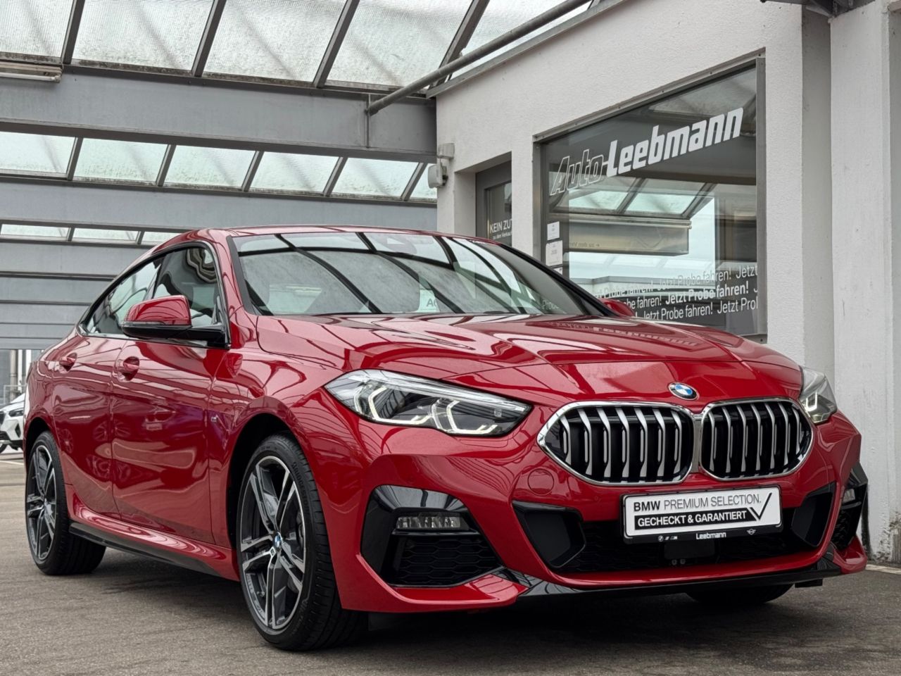 BMW 218