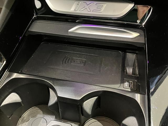 G08 iX3 BEV RHD