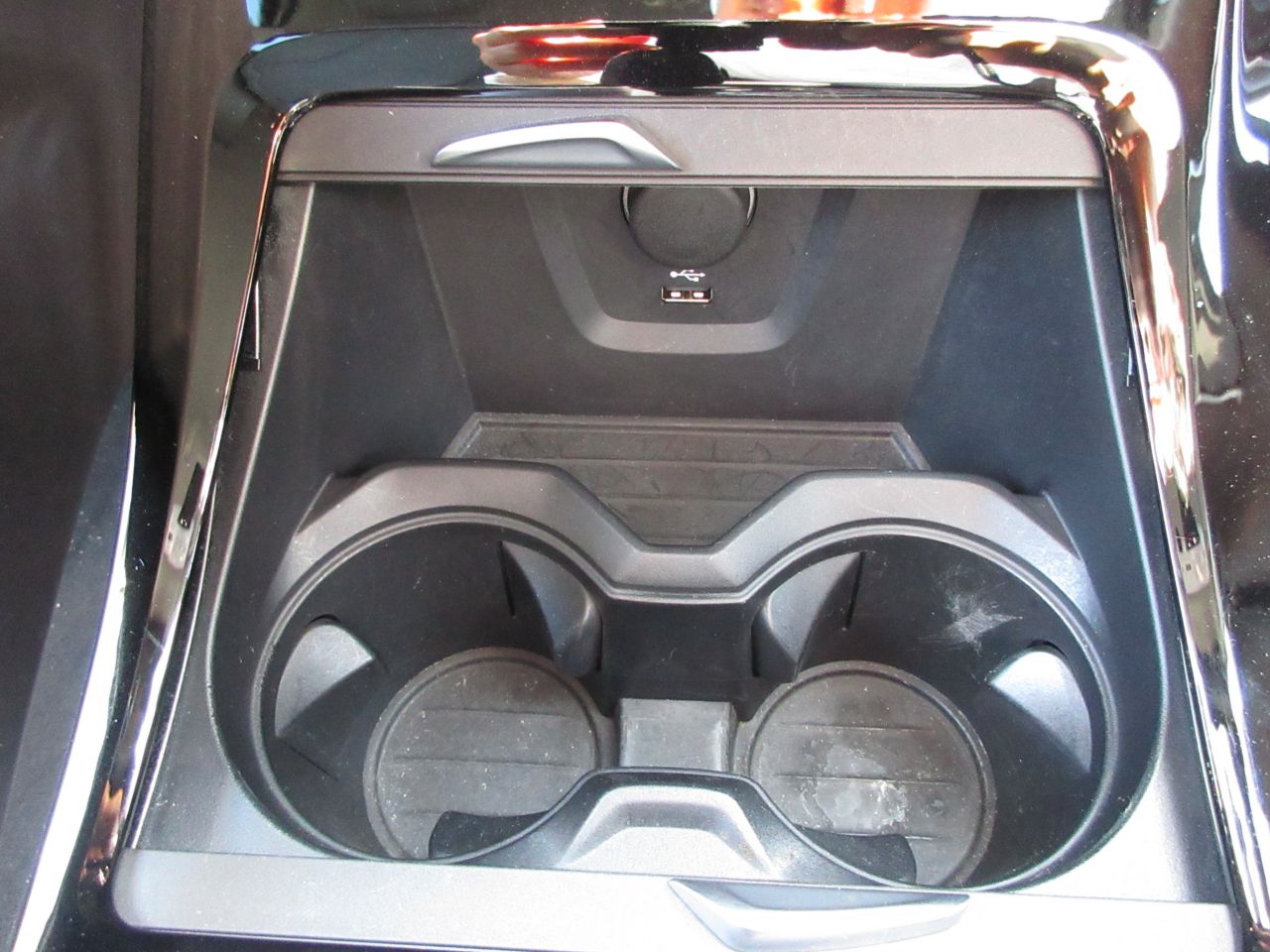X1 sDrive18i RHD