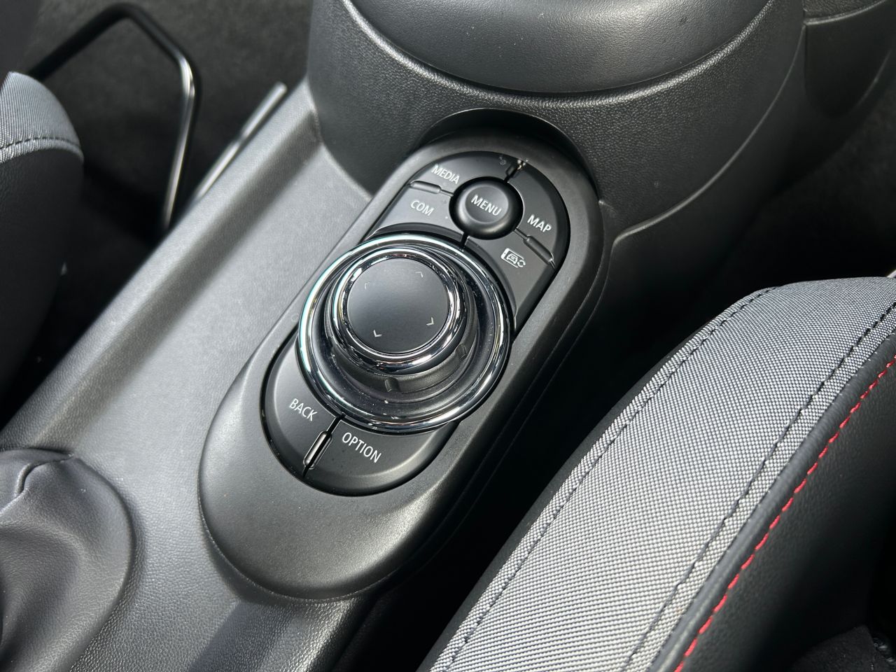 MINI JCW 3 Dr