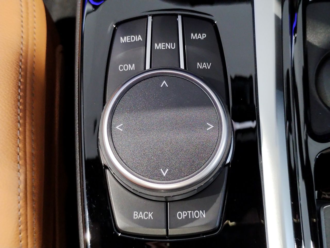 G01 X3 M40i RHD ZA