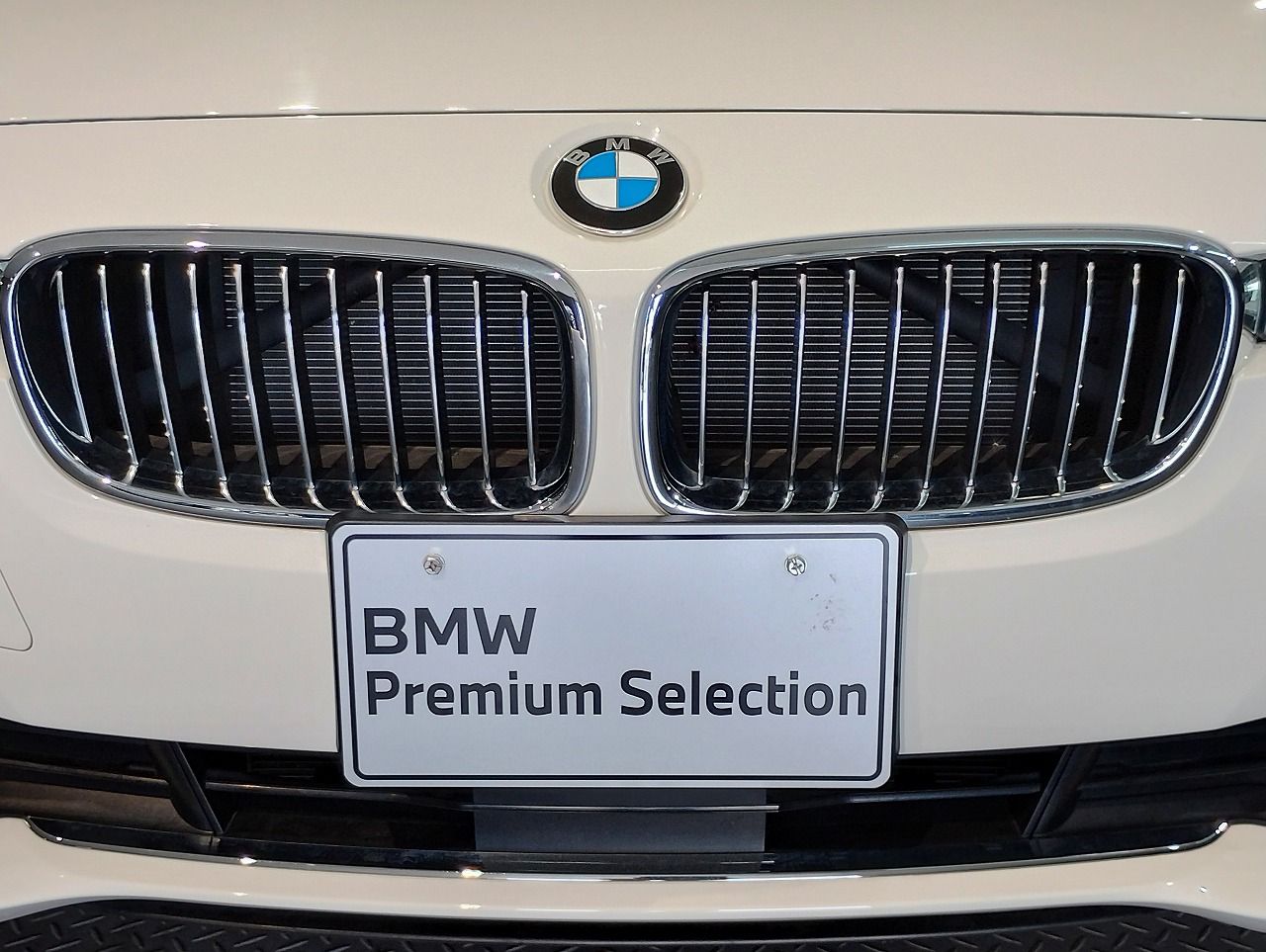 320I TOURING RHD