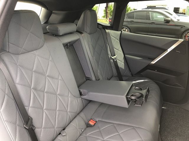 i20 iX xDrive50