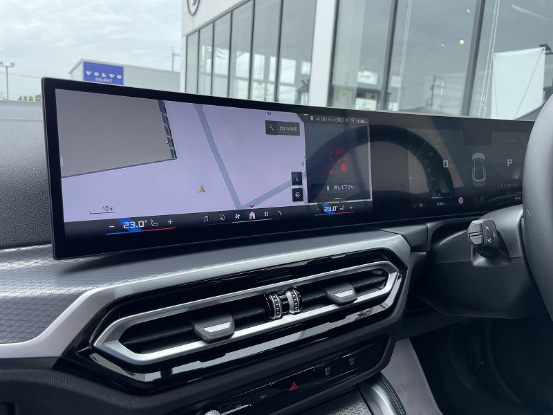 G26 i4 M50 RHD