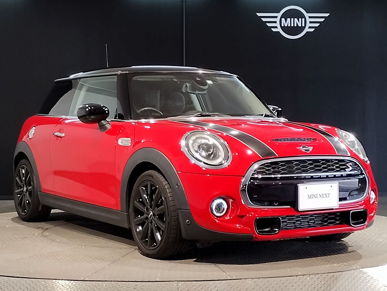 F56 COOPER S D(AT)