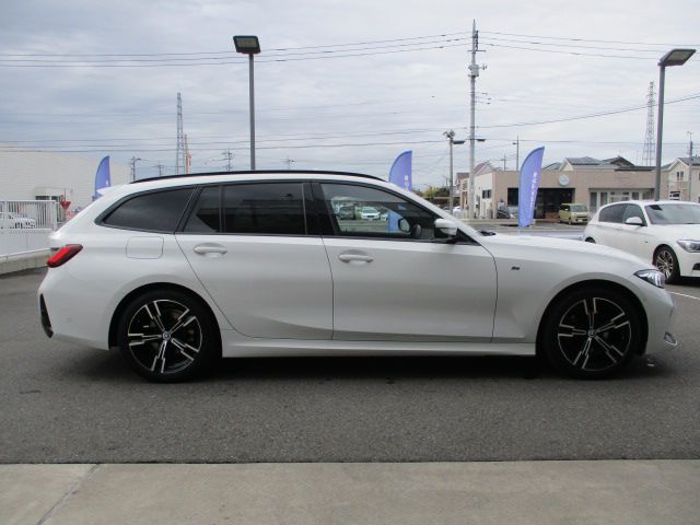 G21 320i Touring LCI RHD