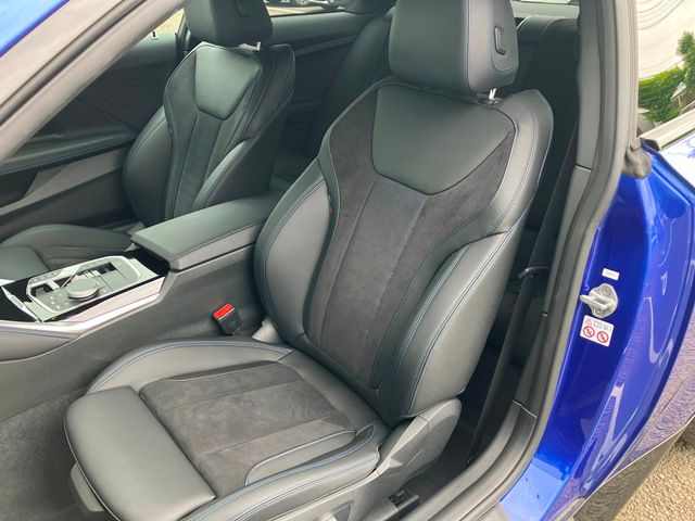 M240i xDrive Coupé RHD