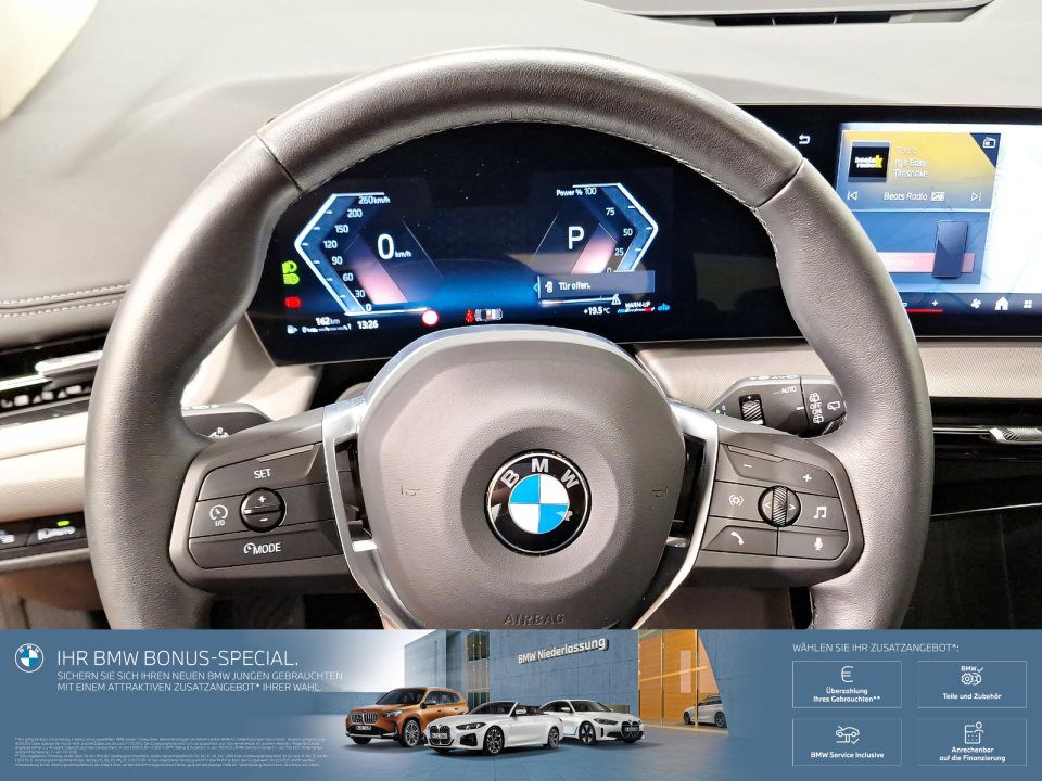 BMW 216