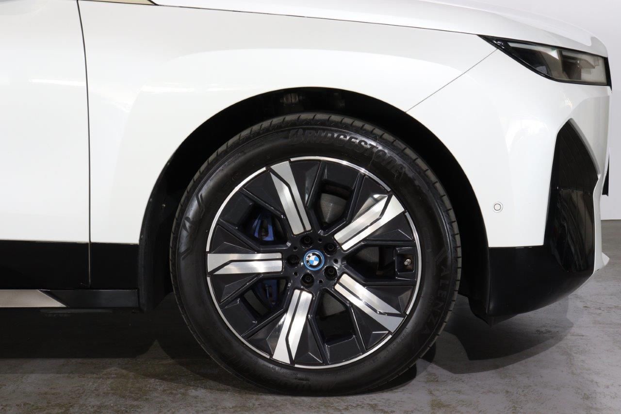 i20 iX xDrive50