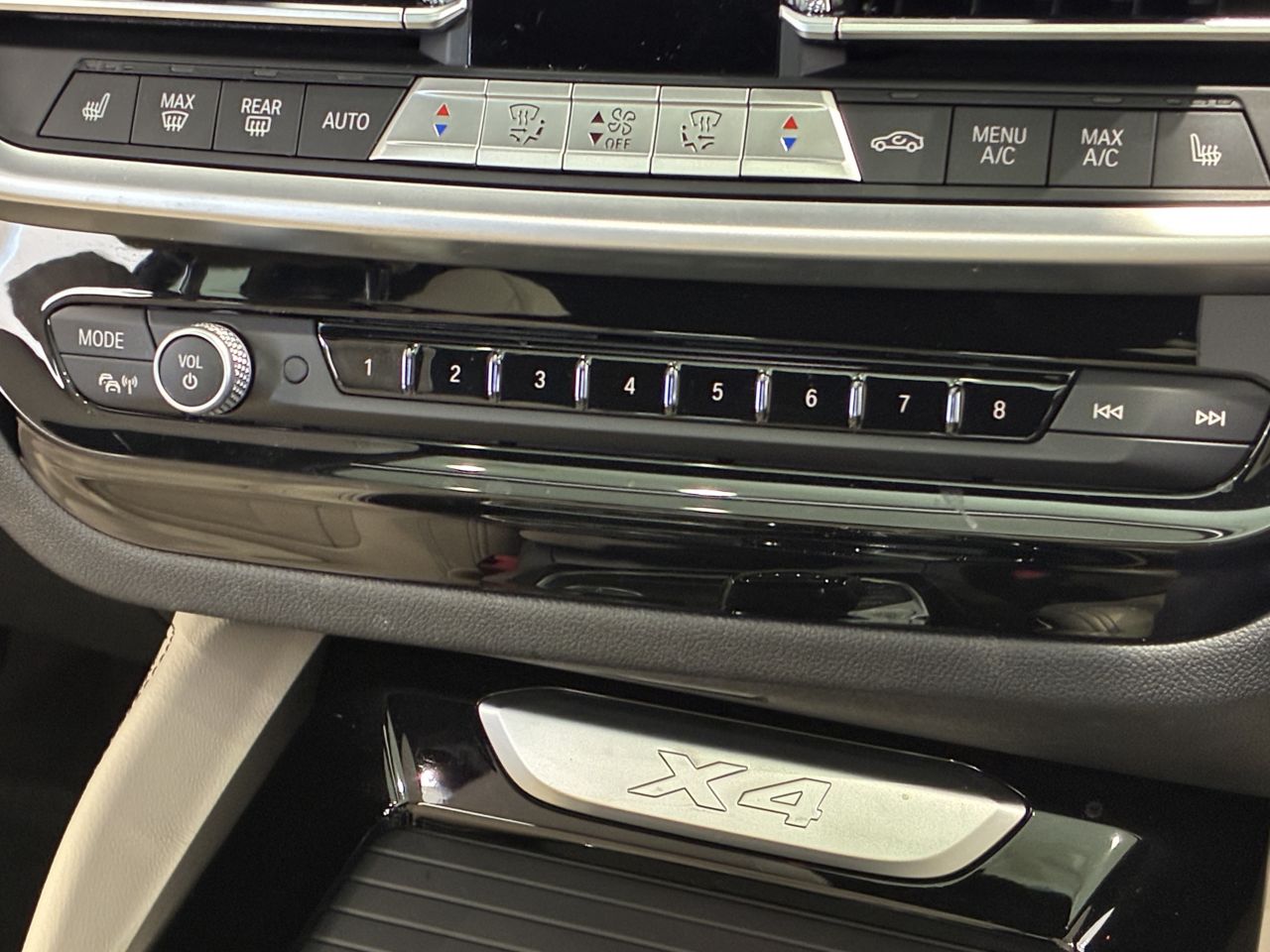 X4 xDrive20d RHD