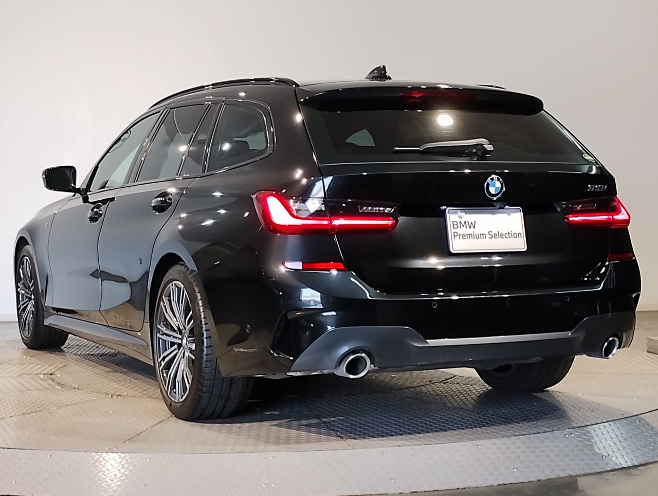 G21 318i Touring