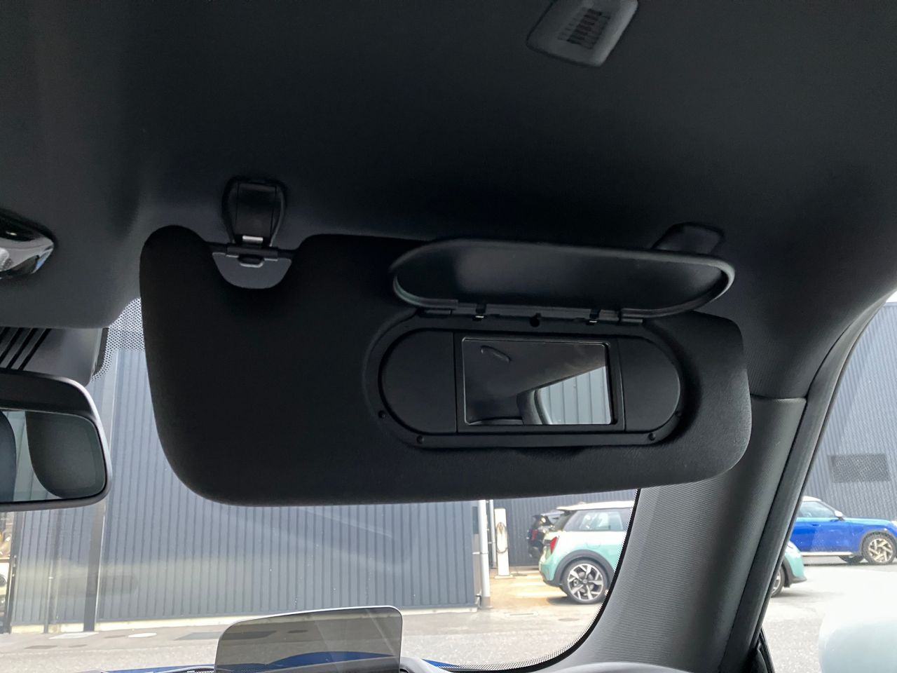 F66 MINI Cooper C 3Dr