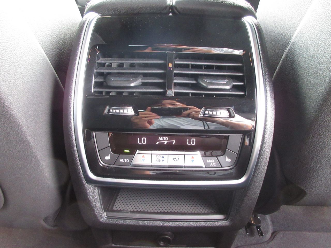 X* M50i RHD