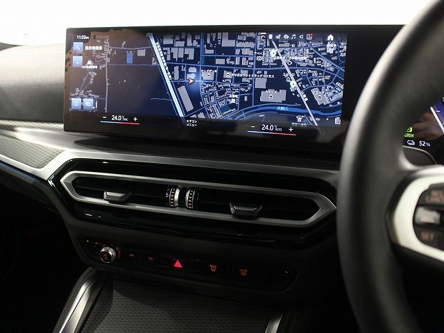 G26 i4 eDrive40 RHD