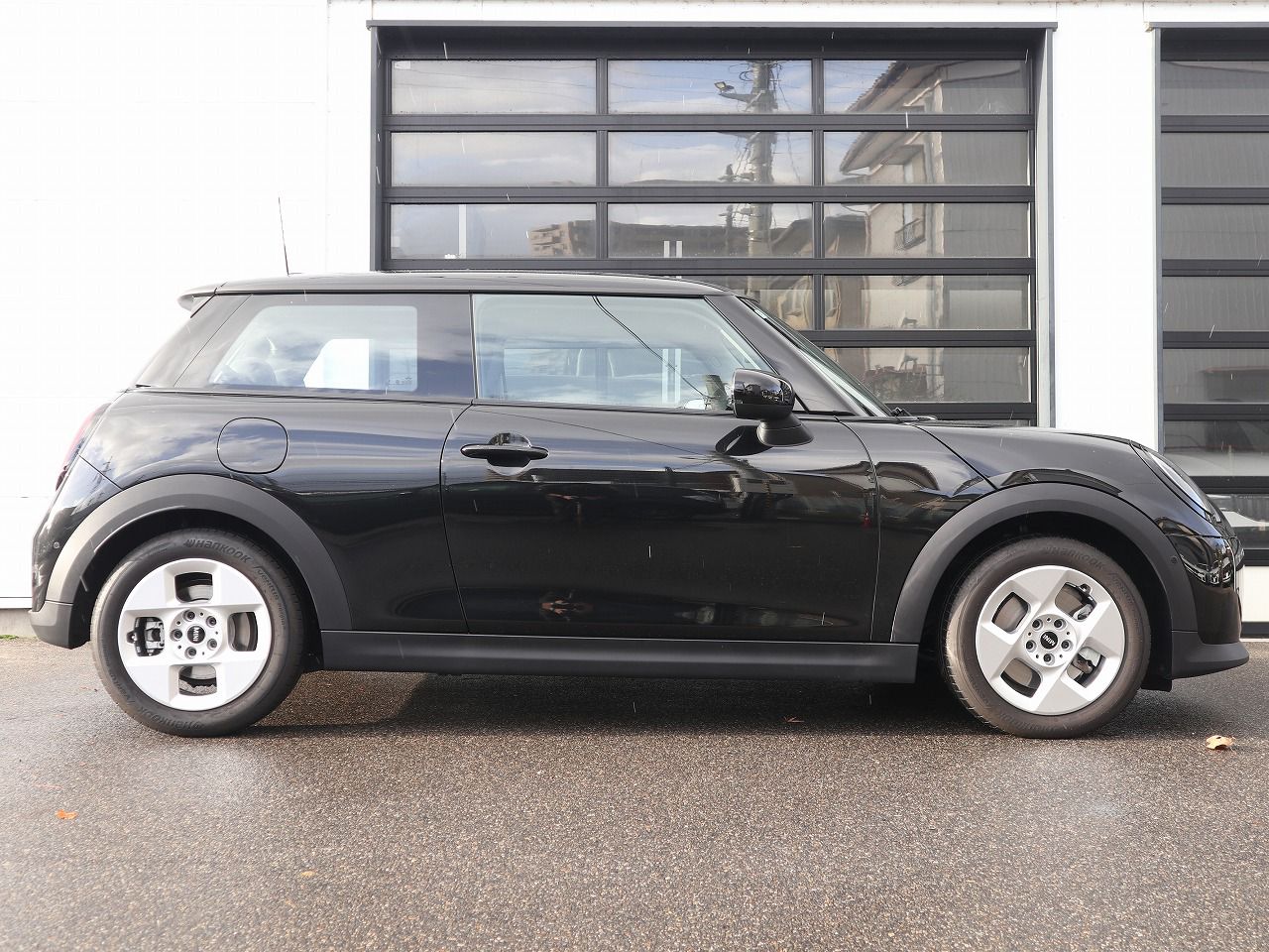 F66 MINI Cooper C 3Dr