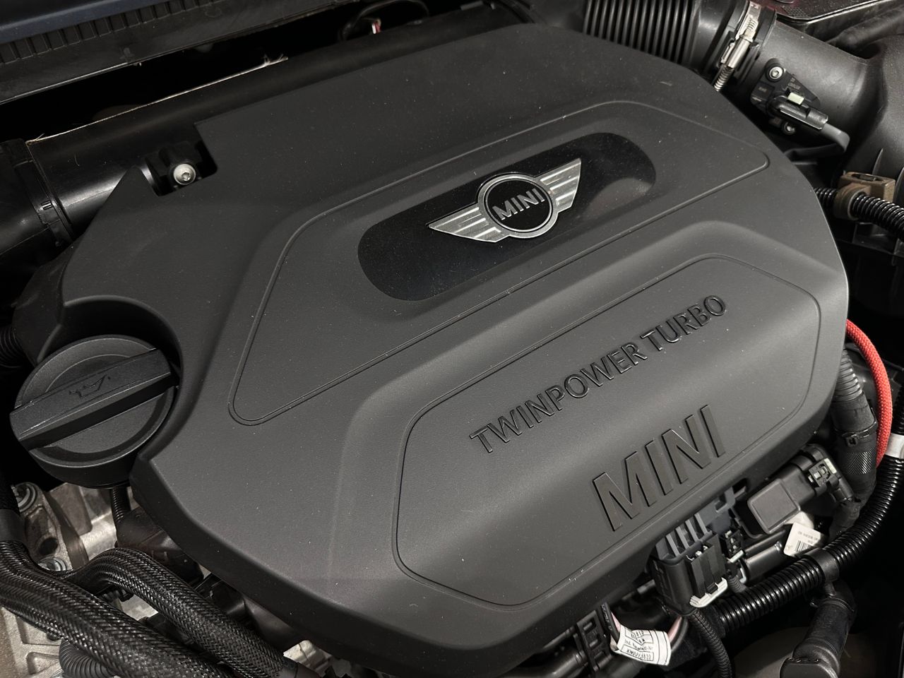 F55 COOPER D (AT)