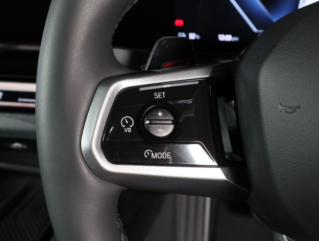 BMW i5 eDrive40 M Sport RHD