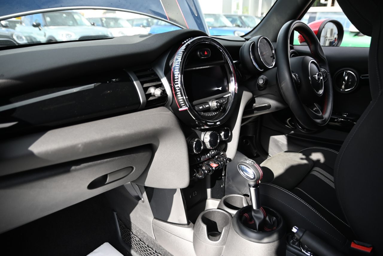 F56 MINI JOHN COOPER WORKS