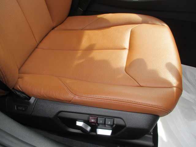 320I TOURING RHD