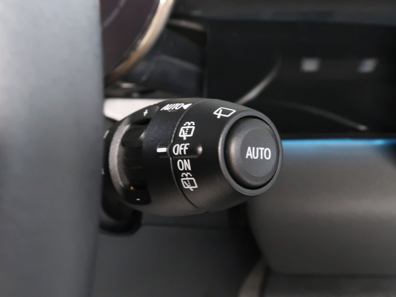 MINI Cooper F56 RHD