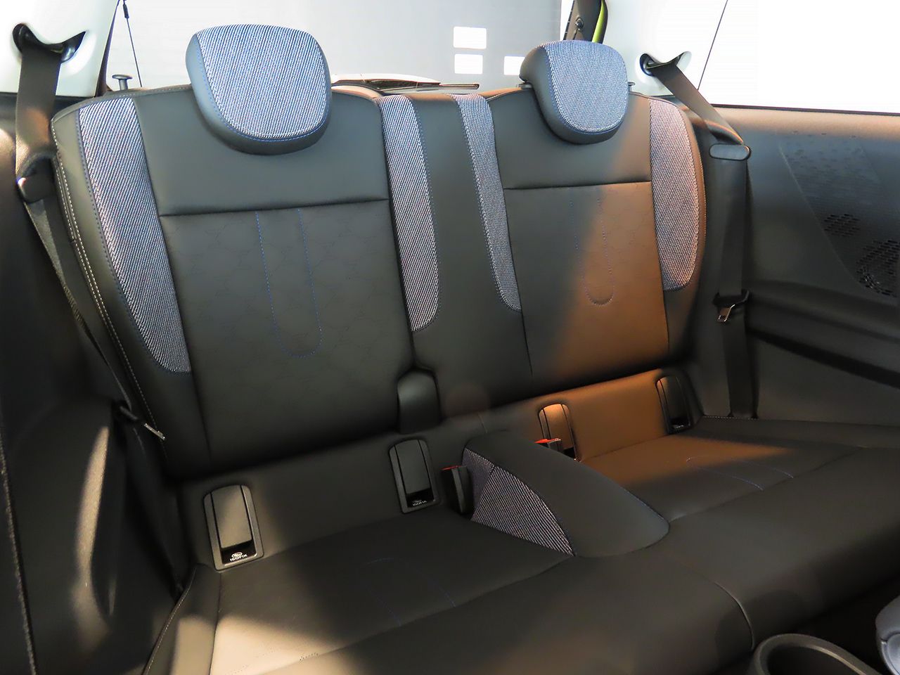 F66 MINI Cooper C 3Dr