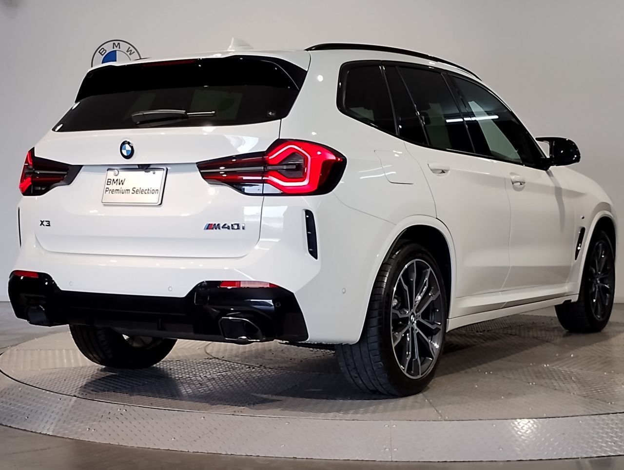 G01 X3 M40i RHD LCI ZA