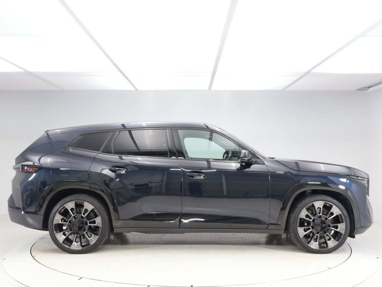 XM RHD