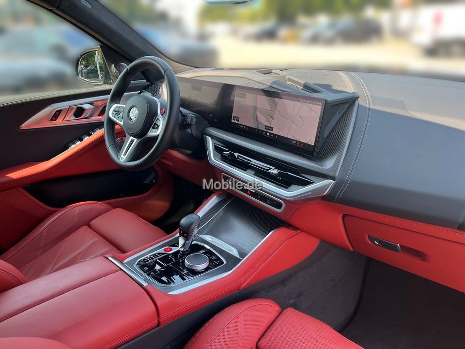 BMW XM