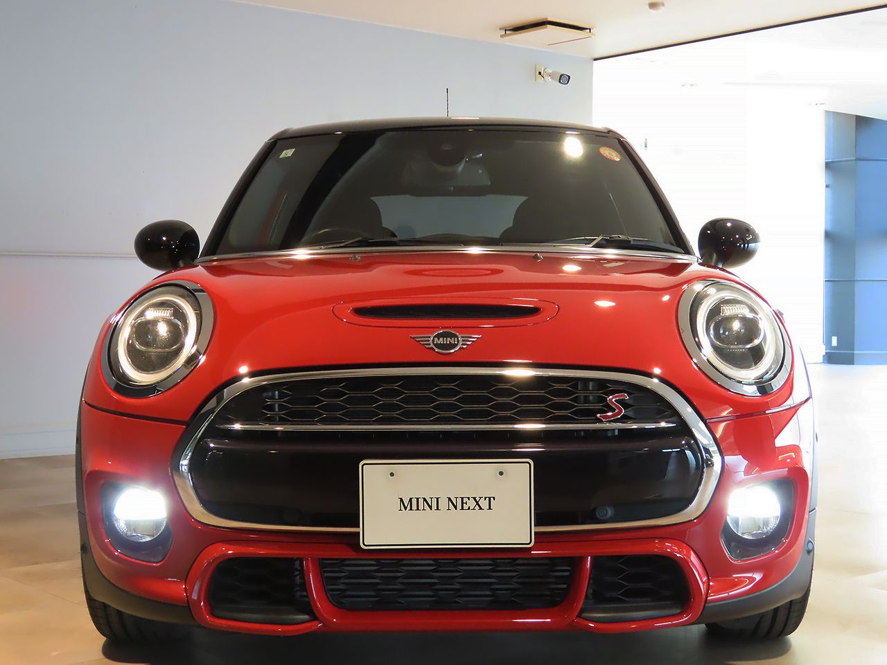 F55 COOPER S D(AT)