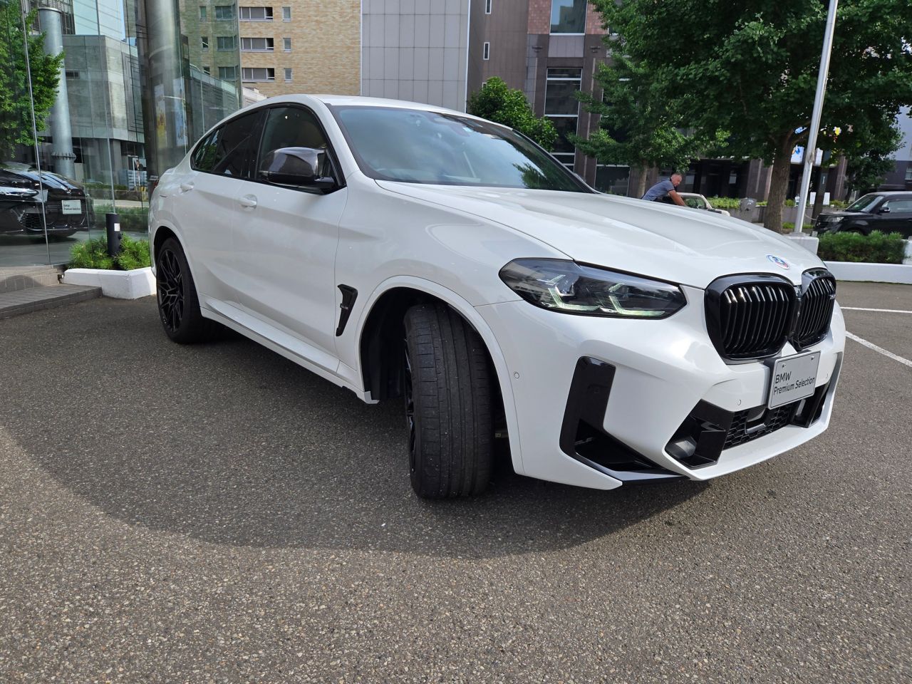 F98 X4 M RHD LCI