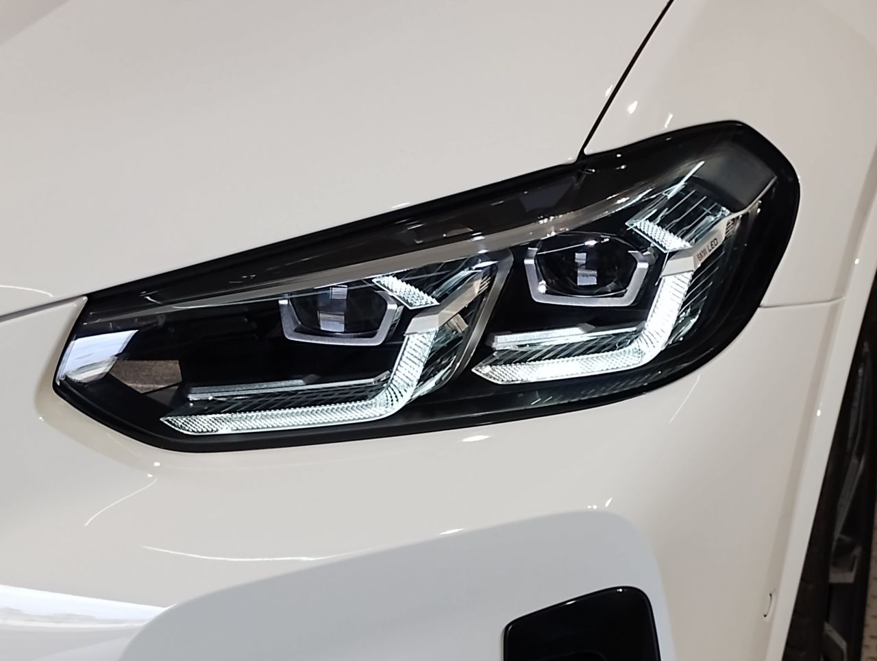 X4 xDrive20d RHD