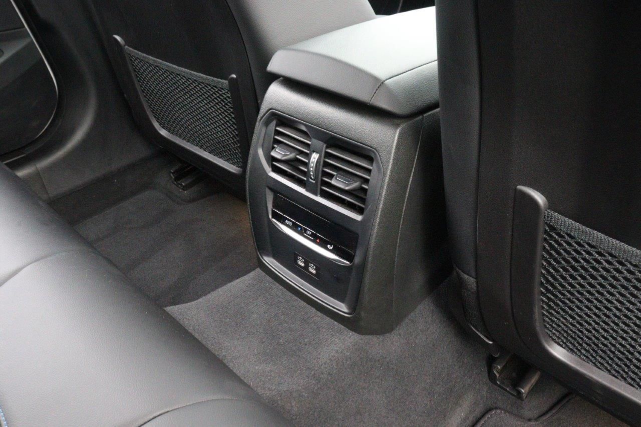 G20 320i Saloon LCI RHD MX