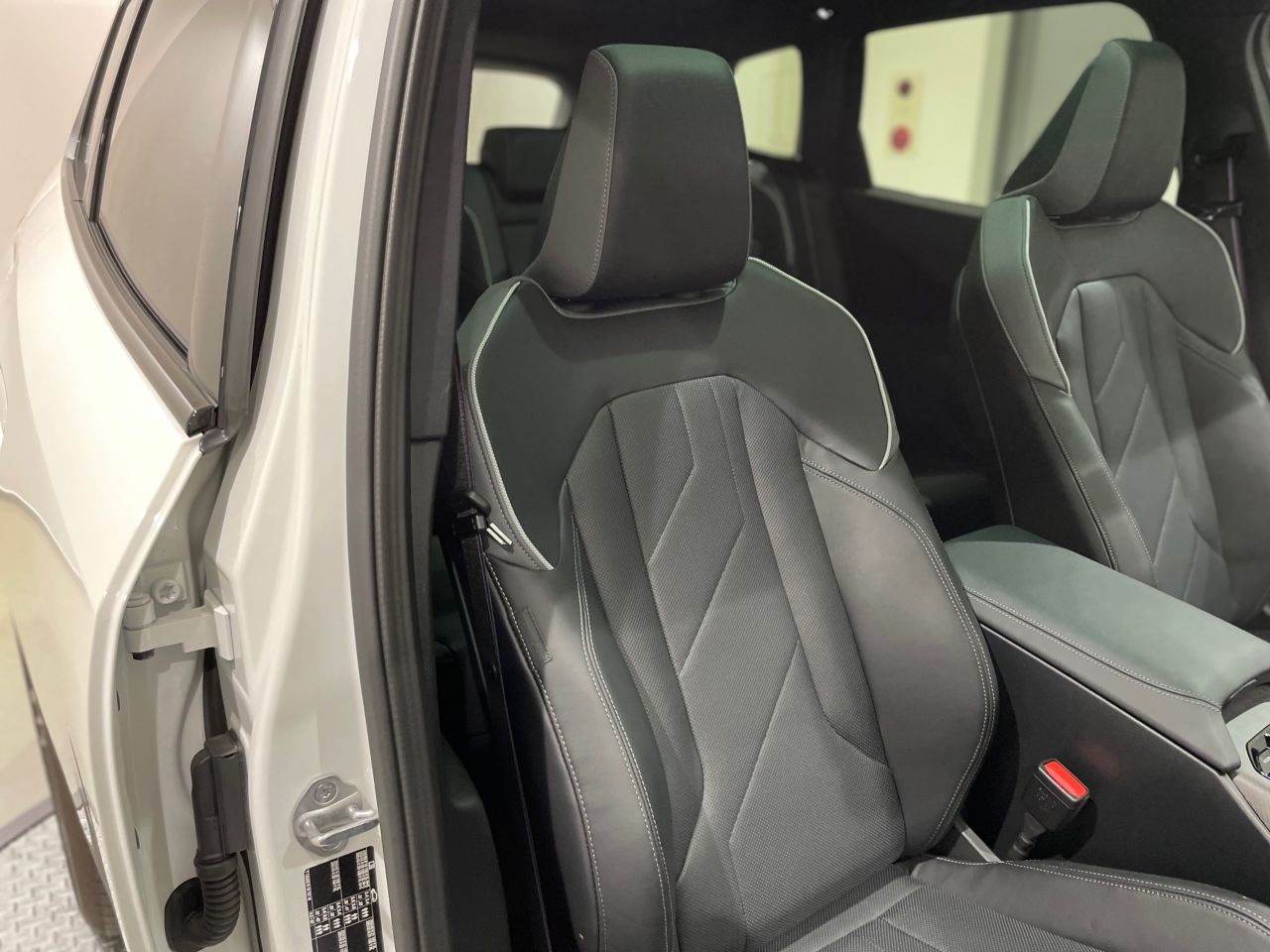 X3 M50 US