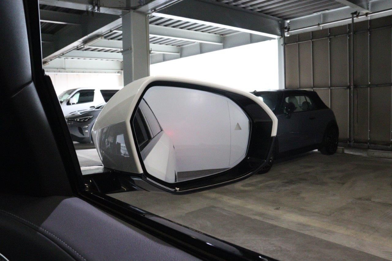 i7 xDrive60 Sedan RHD