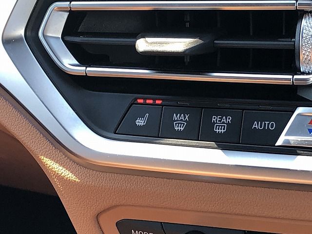 G21 320i RHD