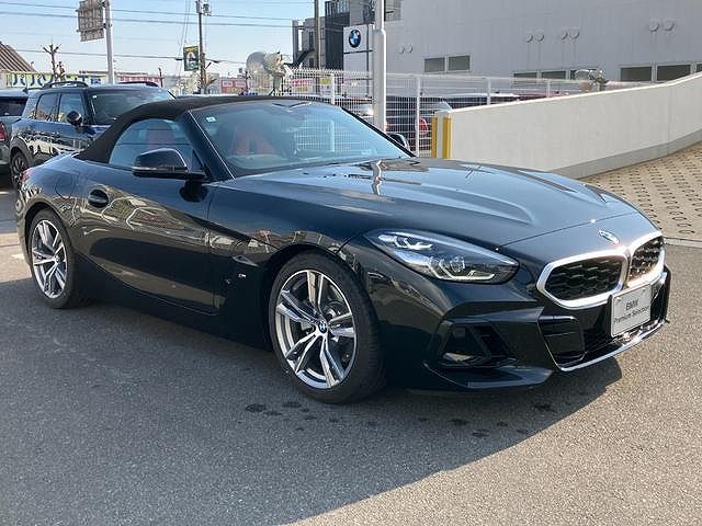 G29 z4 sDrive20i RHD