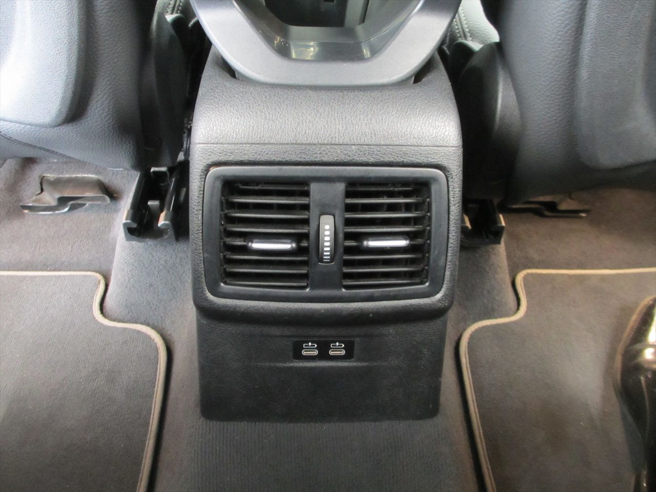 F48 X1 xDrive18d B47 2.0d LCI
