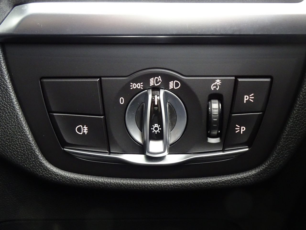 G01 X3 xDrive20d RHD ZA LCI