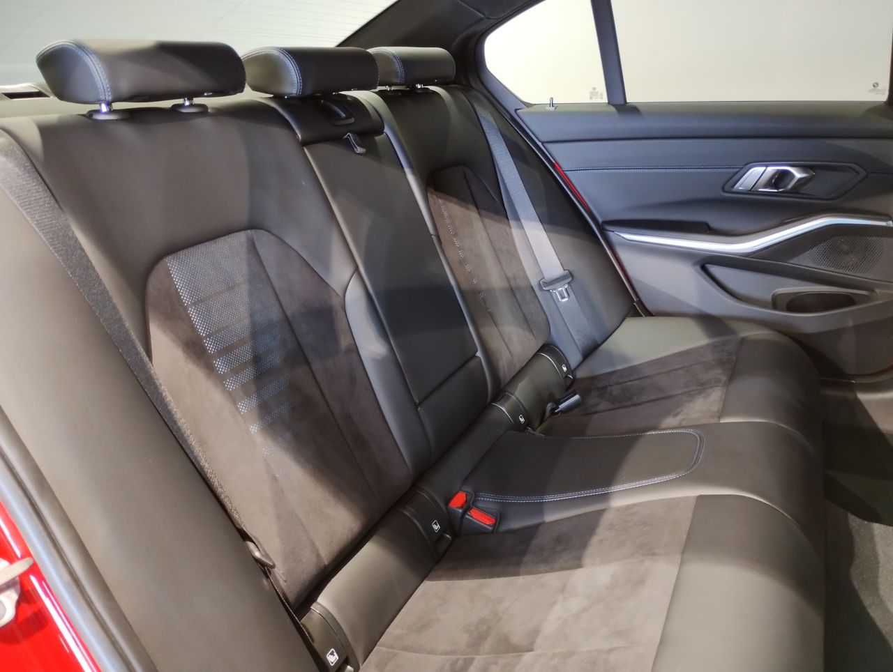 G20 320i Saloon LCI RHD MX