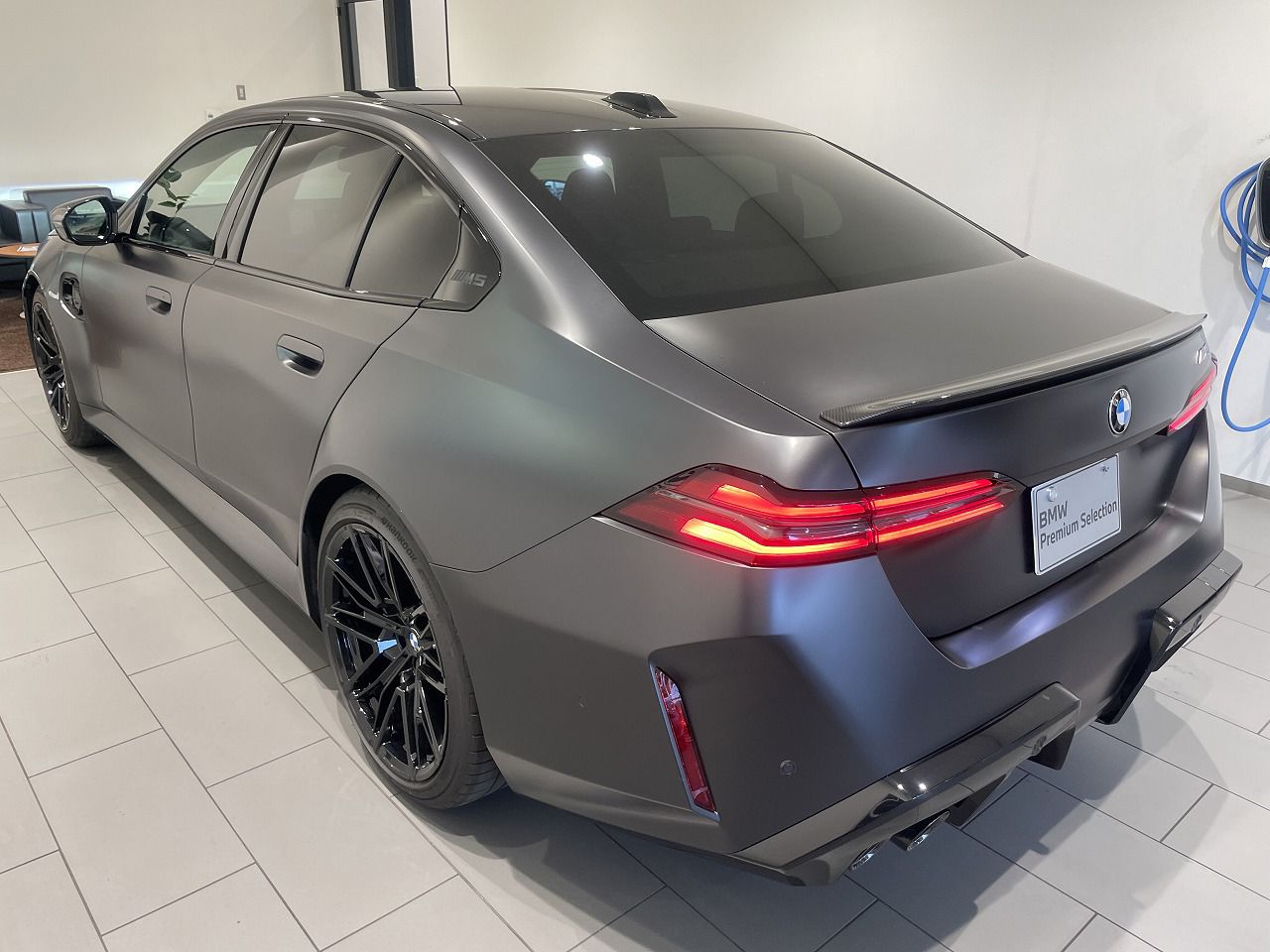 M5 Saloon RHD