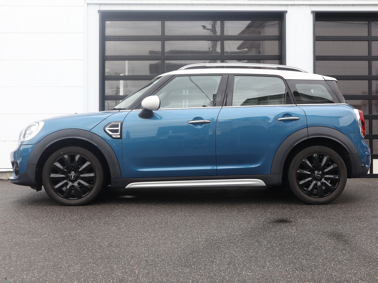 MINI CROSSOVER COOPER D