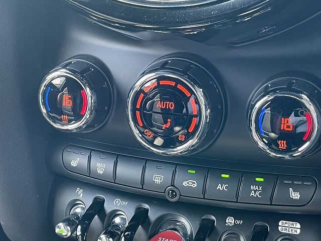 MINI JCW 3 Dr