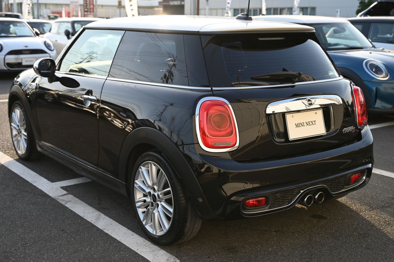F56 MINI COOPER S