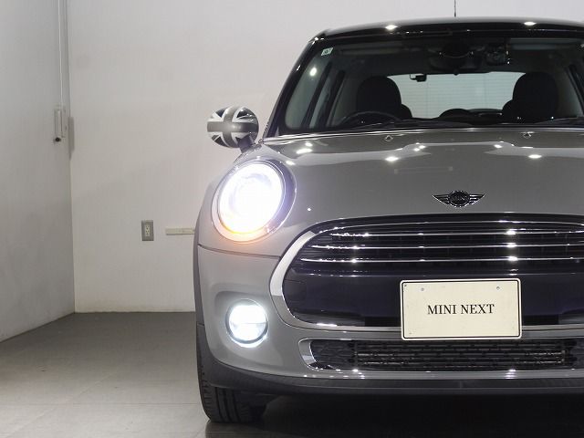F55 COOPER D (AT)