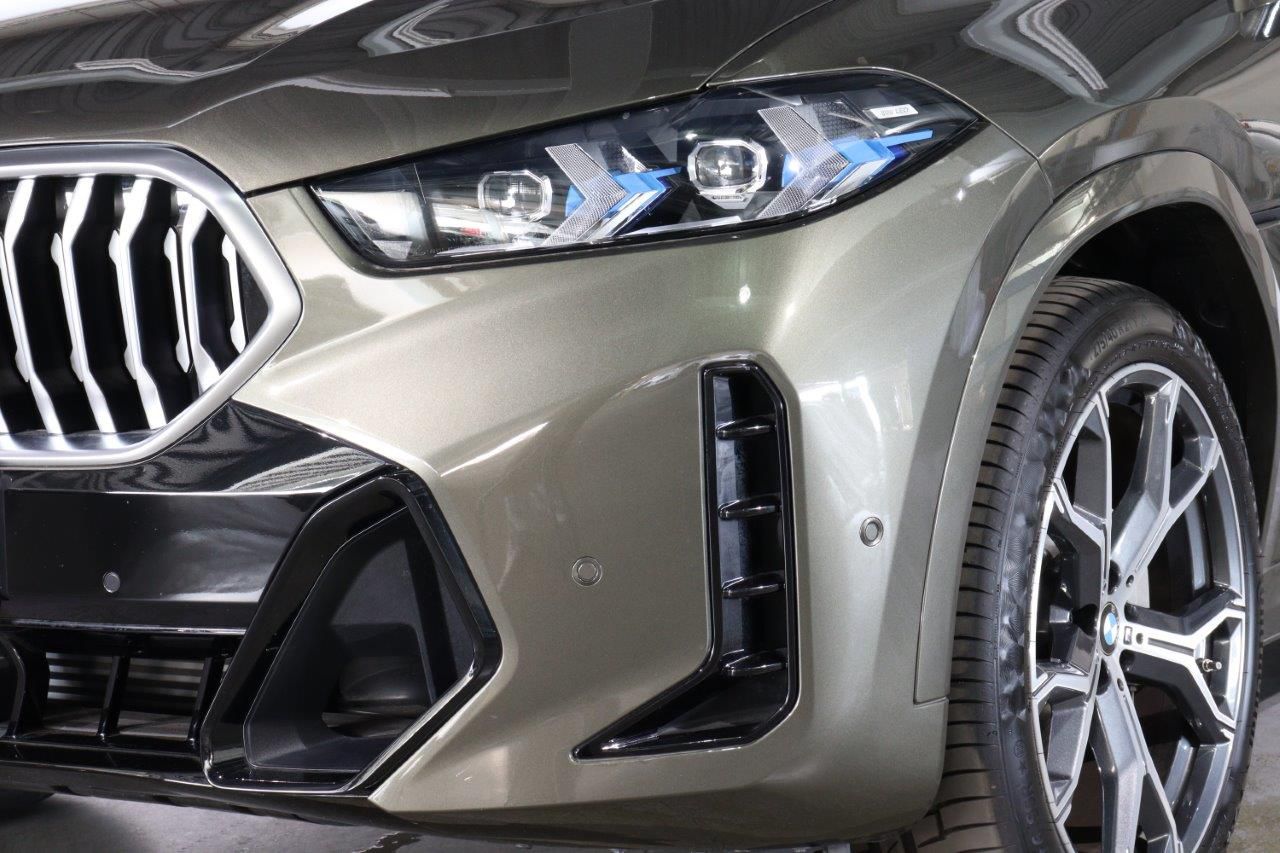 X6 xDrive30d M Sport RHD