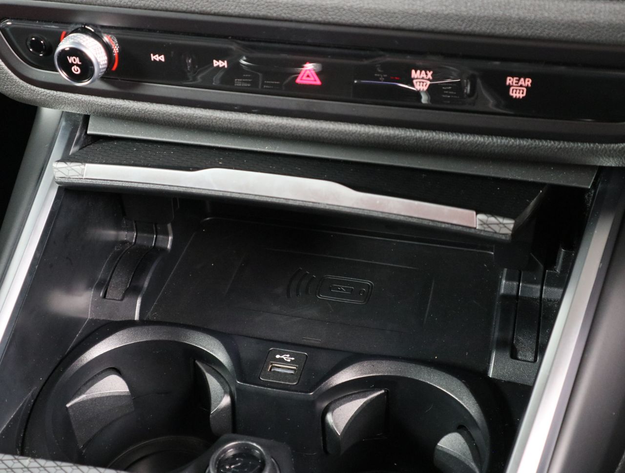 G42 220i Coupe