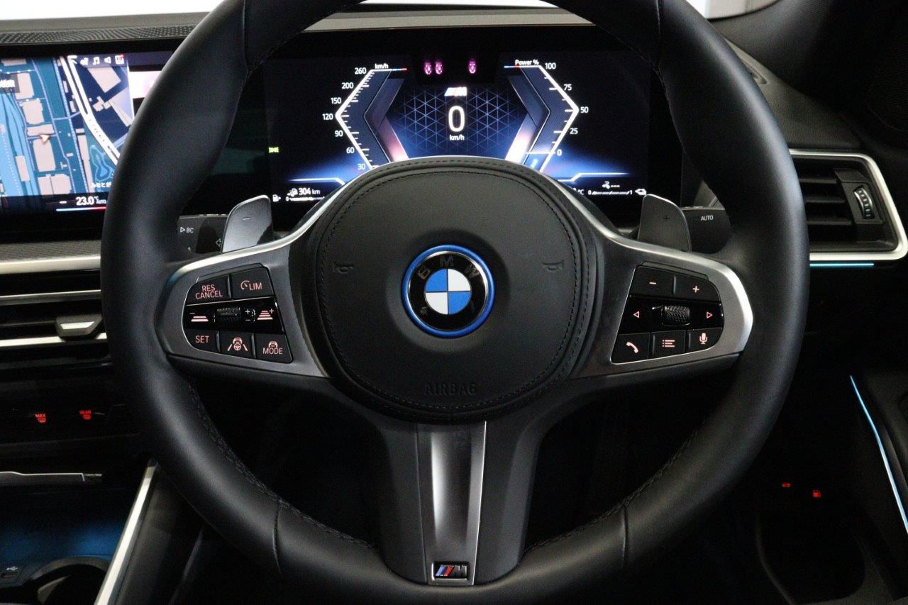 G20 330e Saloon LCI RHD MX