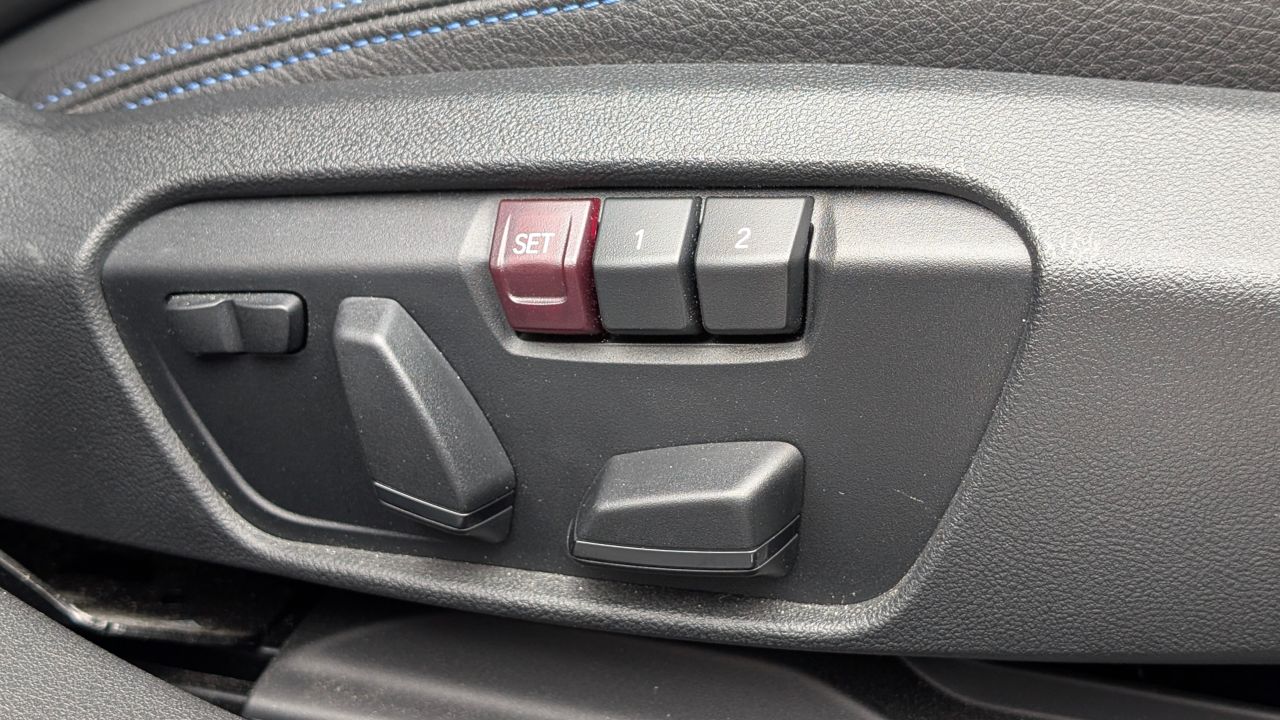 F40 118d Sports Hatch 5-door B47 2.0d