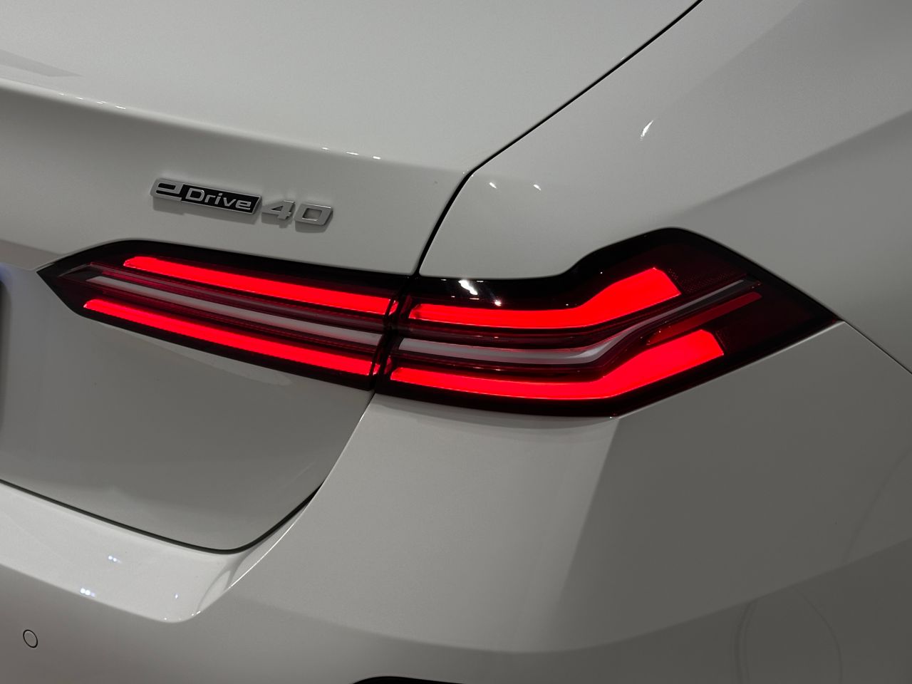 BMW i5 eDrive40 Sedan RHD