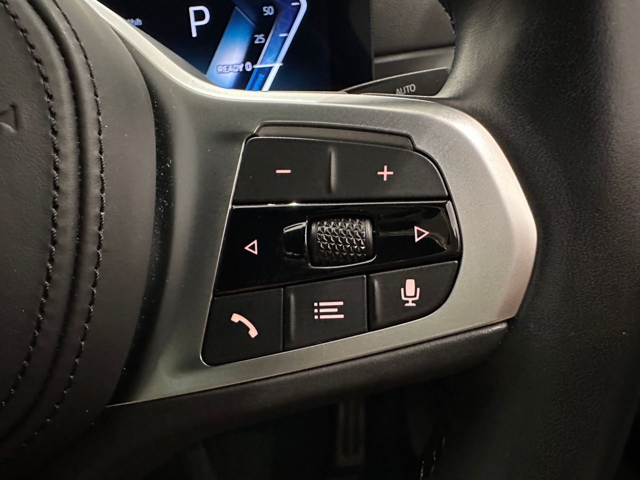 G26 i4 eDrive40 RHD